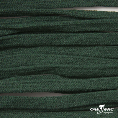 Шнур плетеный d-8 мм плоский, 70% хлопок 30% полиэстер, уп.85+/-1 м, цв.1016-т.зеленый - купить в Махачкале. Цена: 742.50 руб.